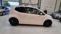 Volkswagen up! 1.0 high up! Bodykit, Navi, Bluetooth, cruisecontr Weiß - thumbnail 4