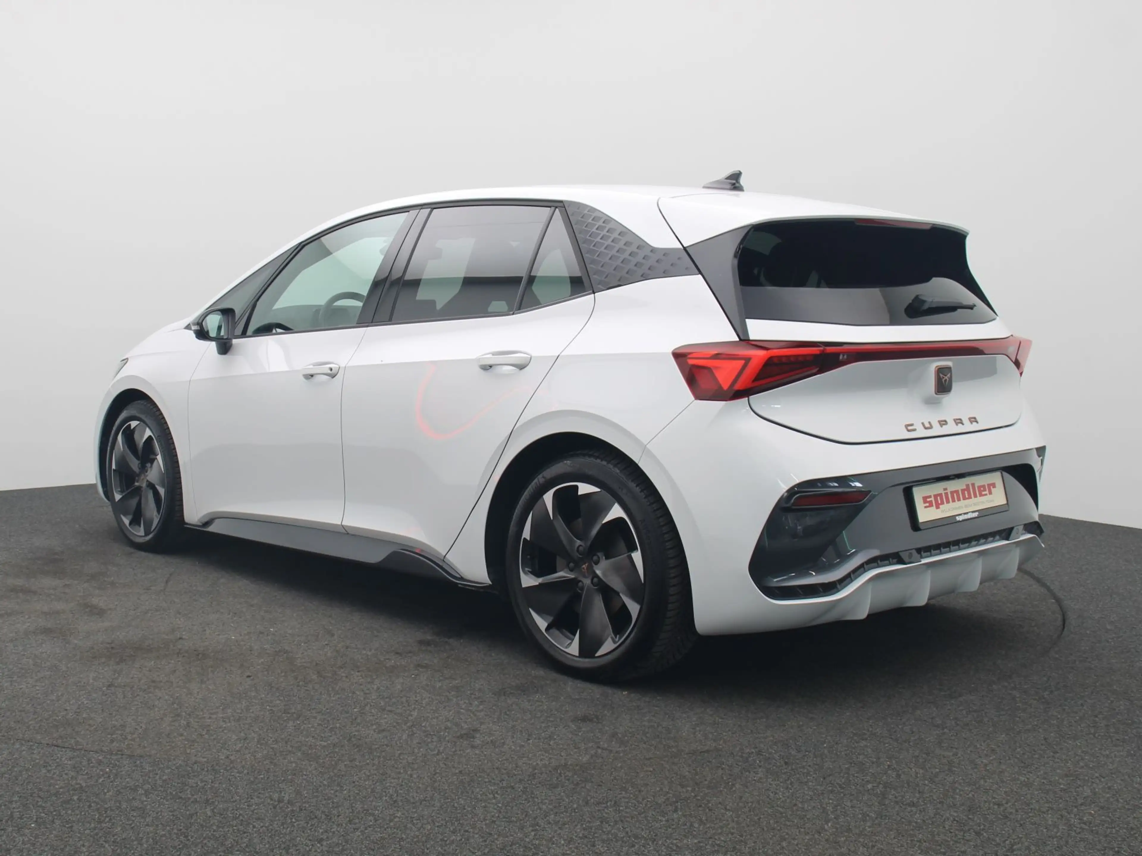 CUPRA Born e-Boost / 84 kWh, 360°, AR-HuD, WP, LED — photo 6