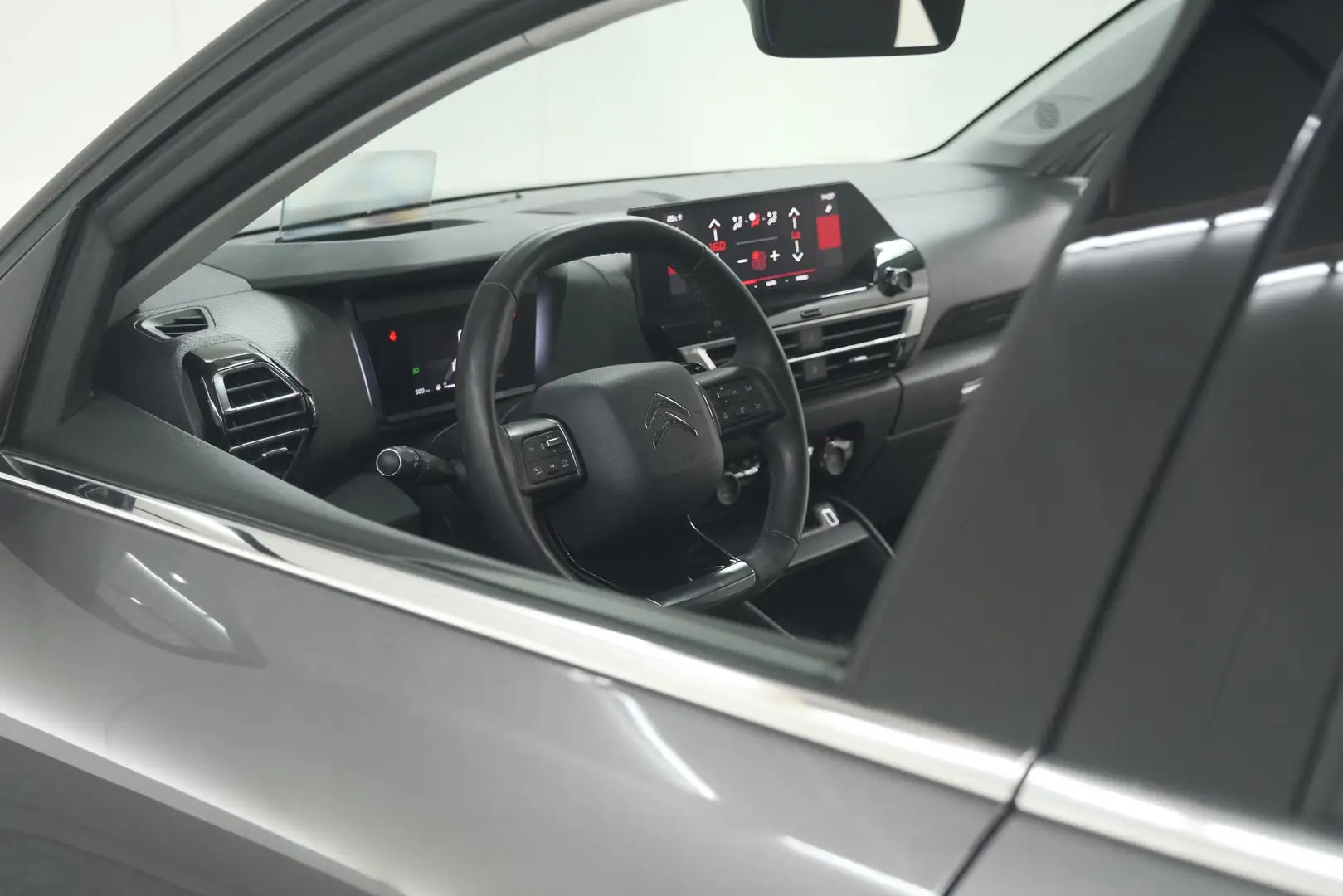 Citroen C4 Puretech 130 EAT8 Shine | Camera | Dodehoekdetecti Grijs - 2