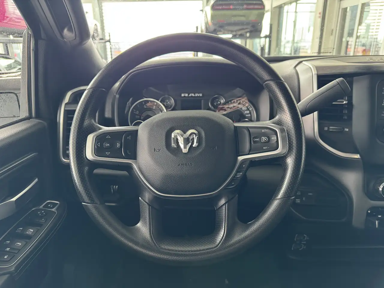 RAM 2500 снимка RAM 2500