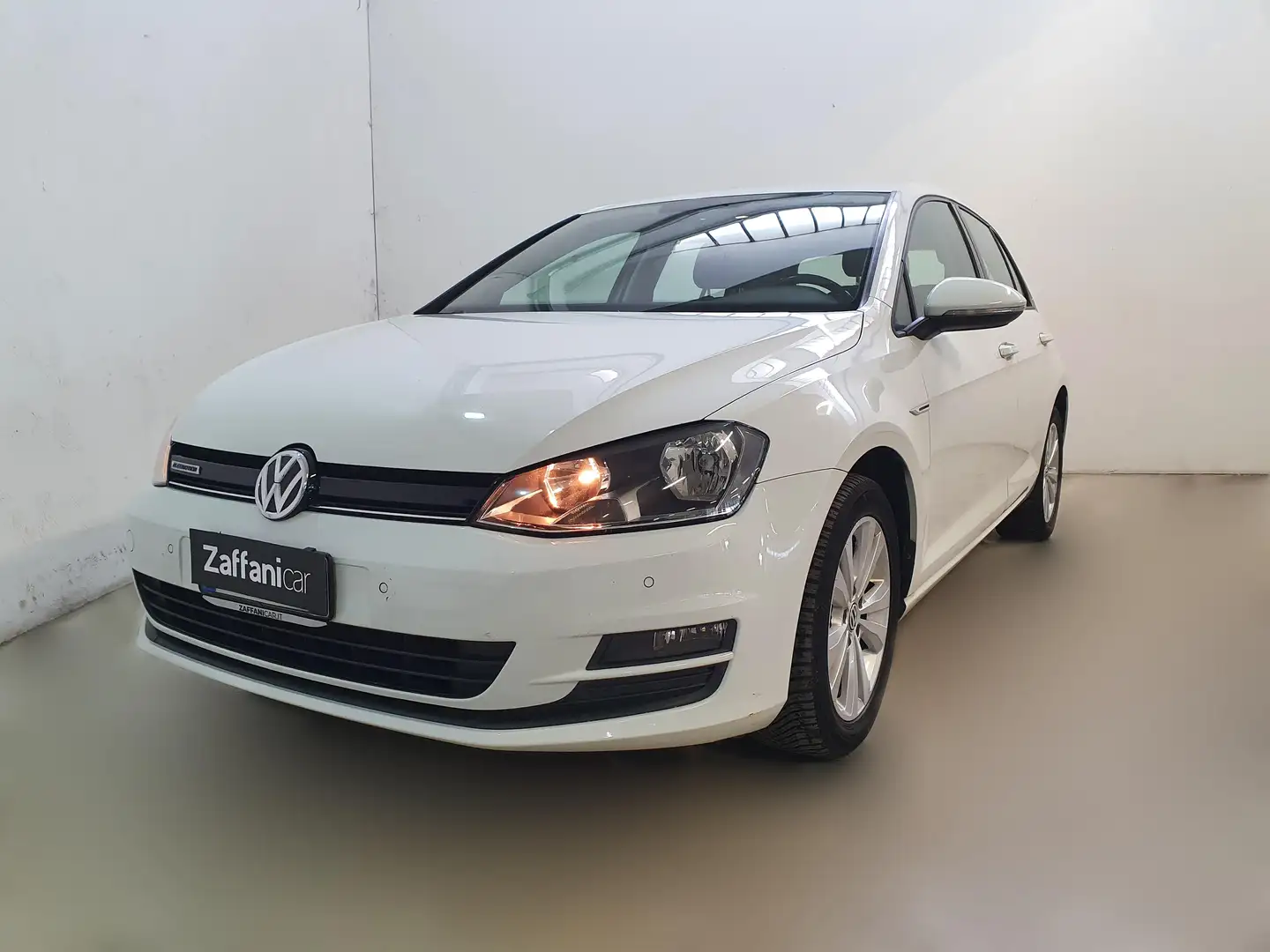 Volkswagen Golf 5 Porte 1.4 TGI BlueMotion Comfortline Business Bianco - 2