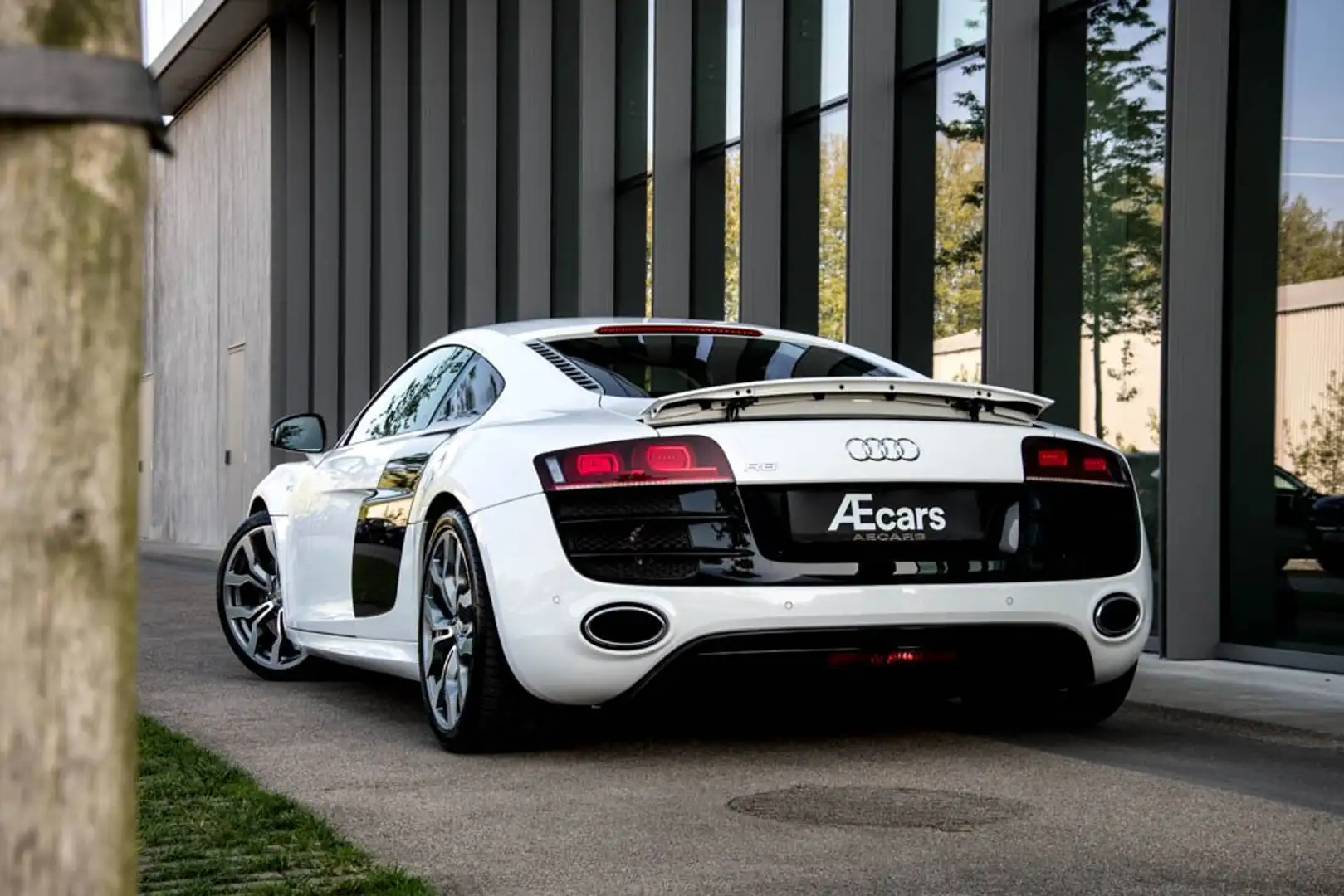Audi R8 5.2 V10 / R-TRONIC / BELGIAN / 26.000 KM / CARBON Blanc - 2