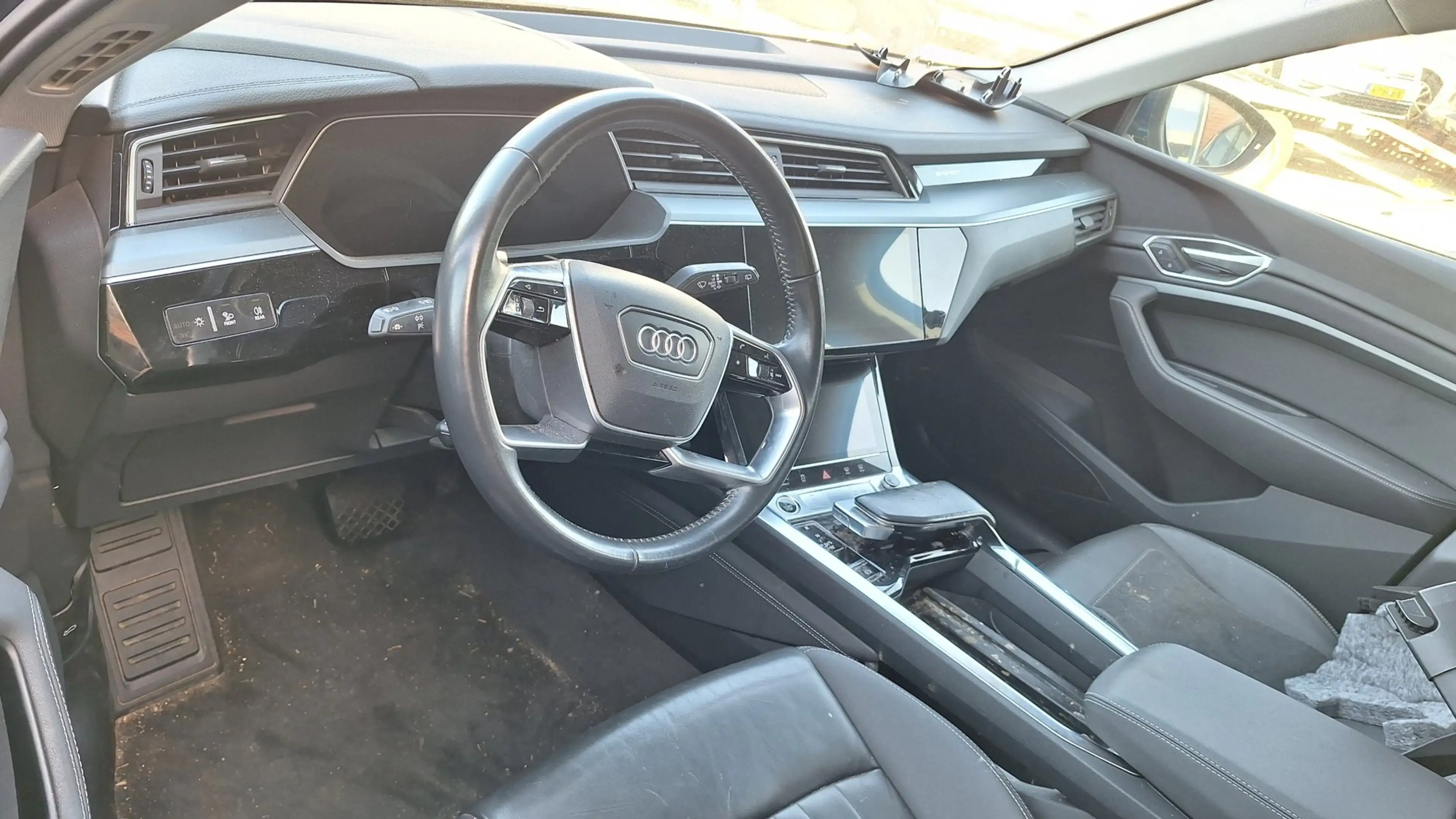 Audi e-tron 50 quattro Business edition Plus 71 kWh ( start ni — photo 4