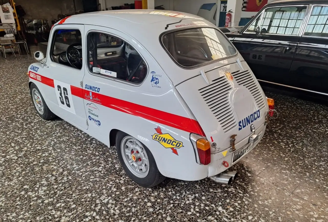ABARTH 1000 TC Stradale Pequeño Manual de 2 Puer, foto 2
