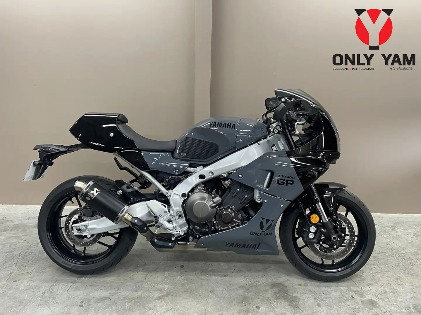 Yamaha XSR 900 Gris - 1