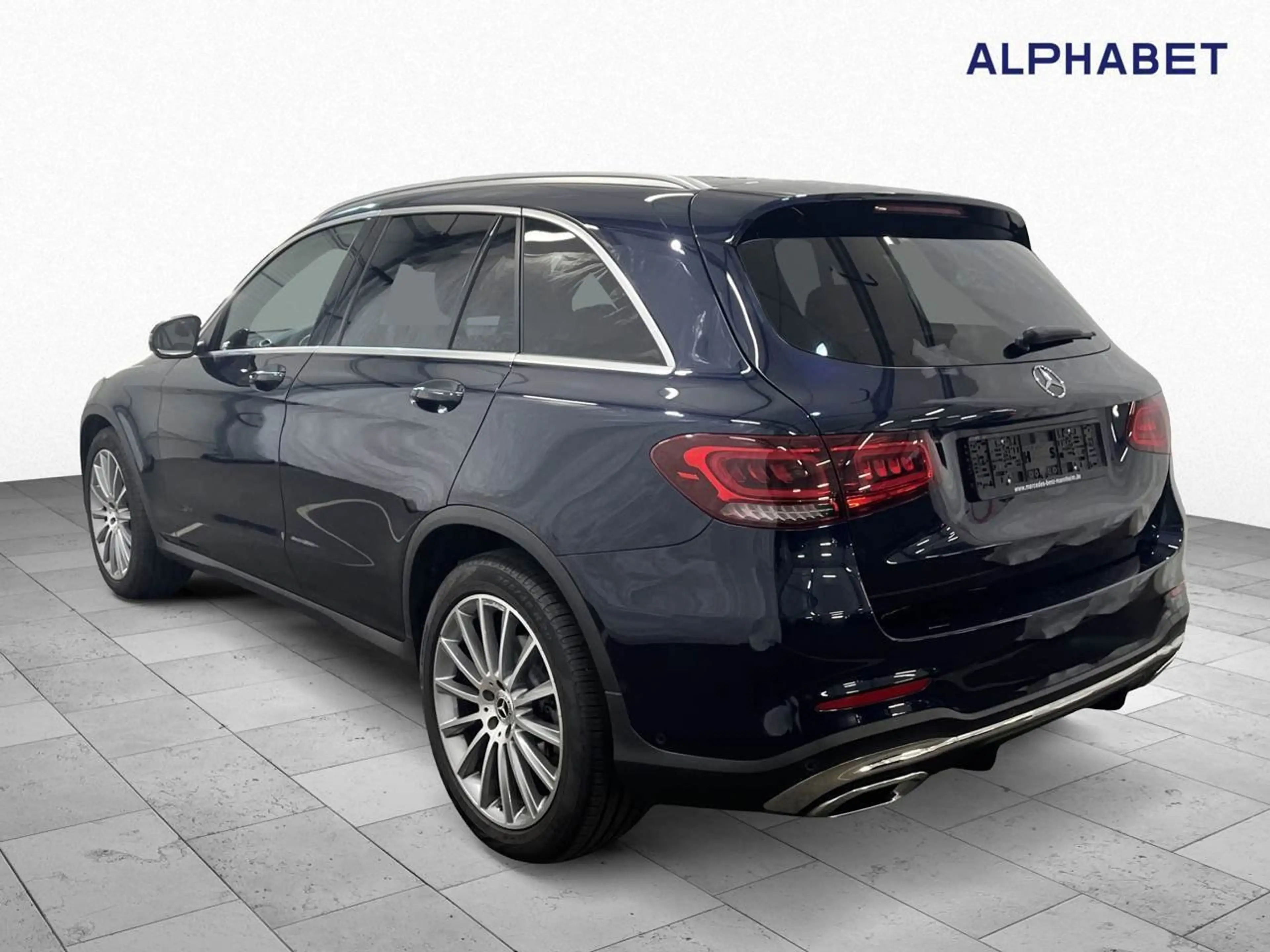 Mercedes-Benz GLC 220 d AMG Line 4Matic Airmatic AHK Pano Key — photo 8