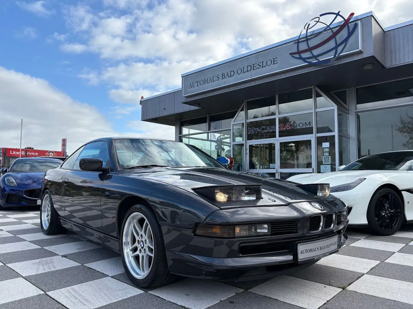 BMW 850 i V12 Coupe Schiebedach+H Zulassung Schwarz - 1