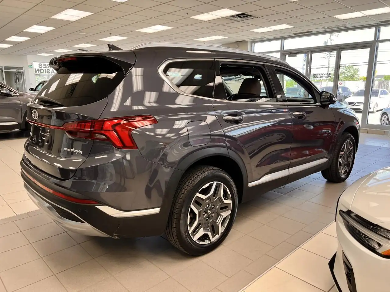 Hyundai SANTA FE photo Hyundai SANTA FE