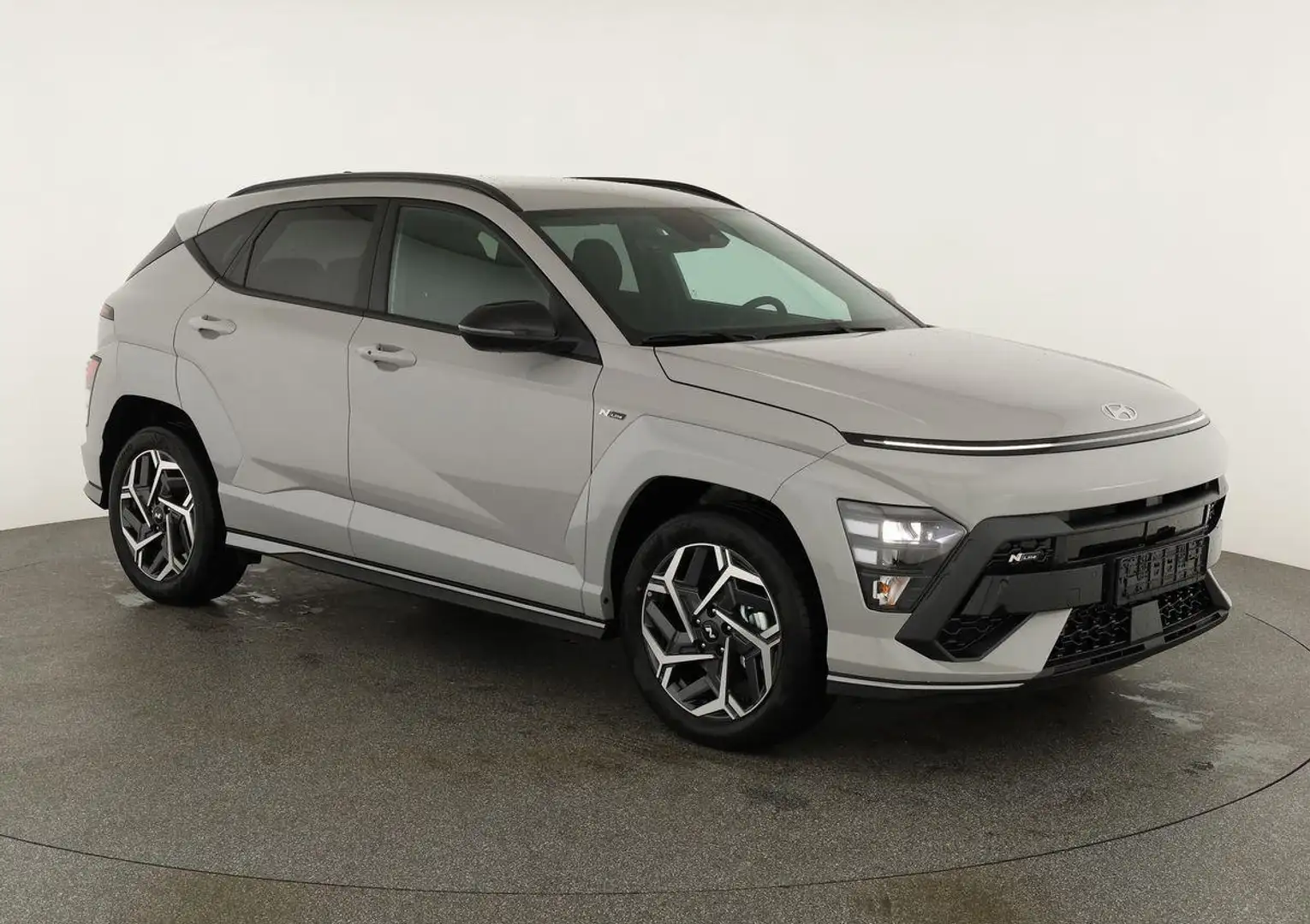 Hyundai KONA N Line 2WD 1.6 T-GDI N-LINE, Navi, LED, Kamera,... Grau - 1