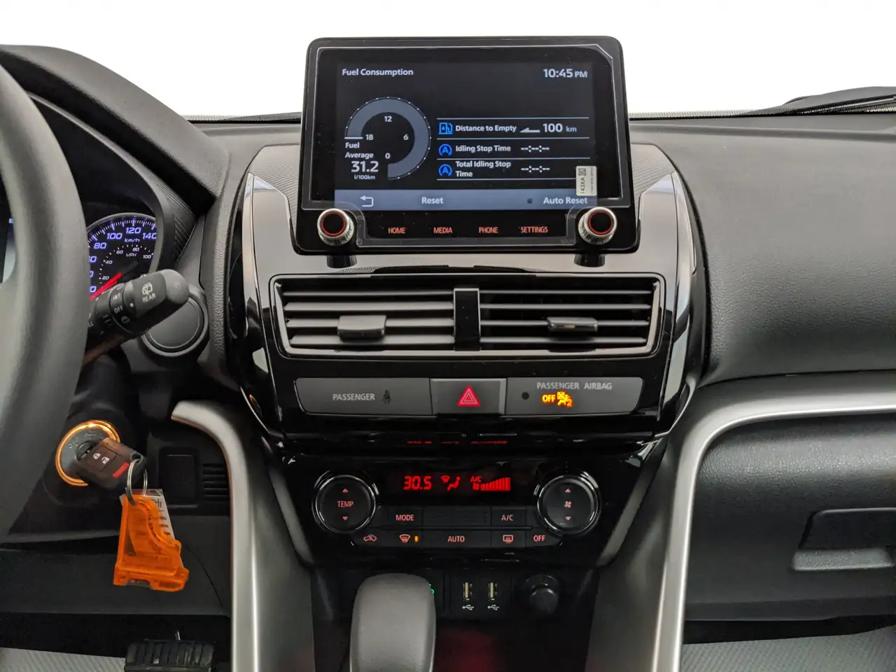 Mitsubishi Eclipse Cross снимка Mitsubishi Eclipse Cross