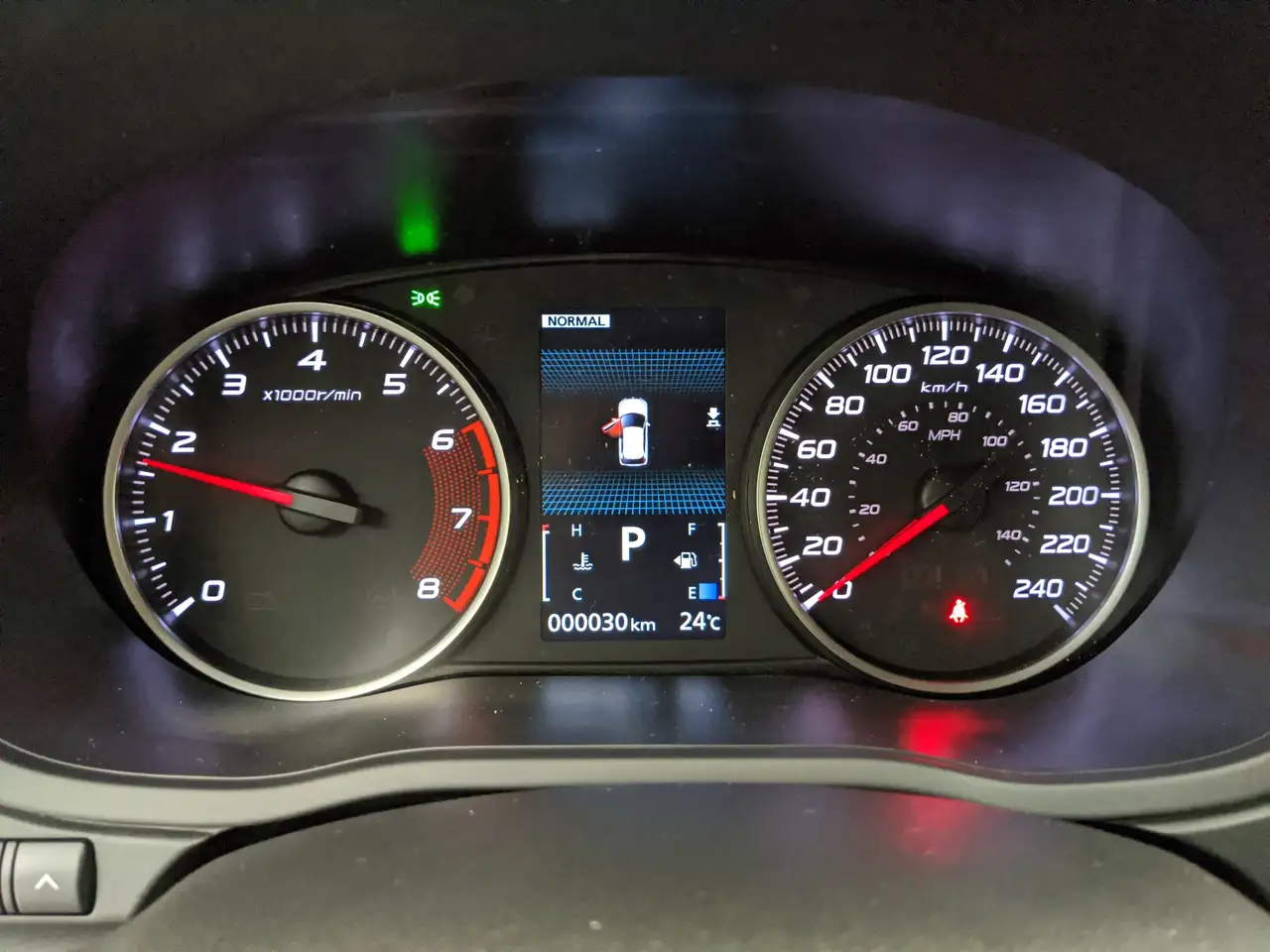 Mitsubishi Eclipse Cross снимка Mitsubishi Eclipse Cross