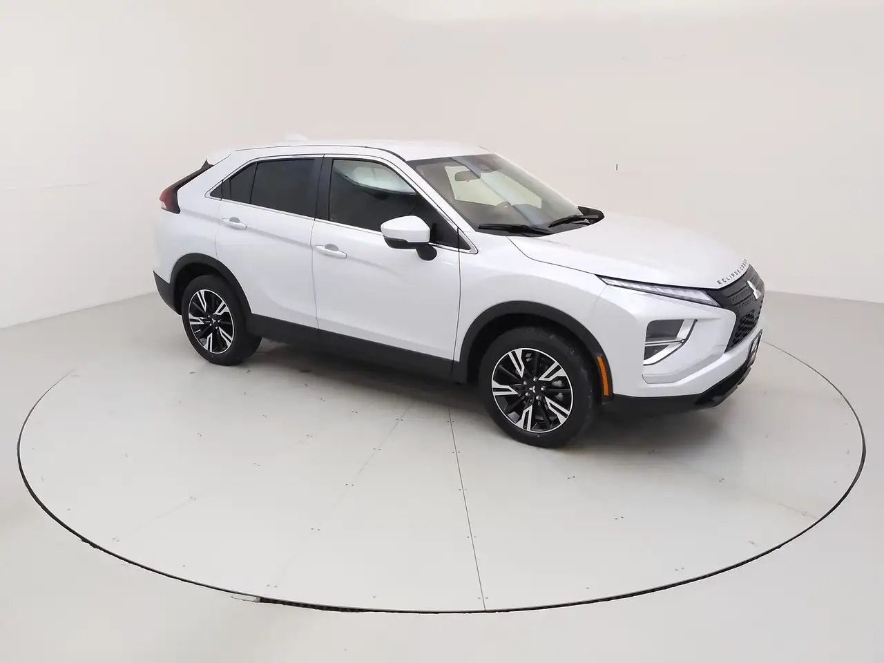 Mitsubishi Eclipse Cross снимка Mitsubishi Eclipse Cross