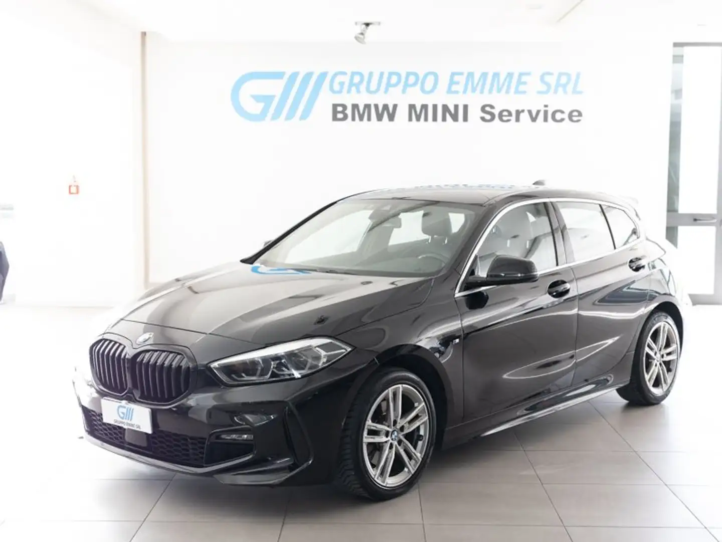 BMW 118 Serie 1 F40 118d Msport auto Zwart - 1