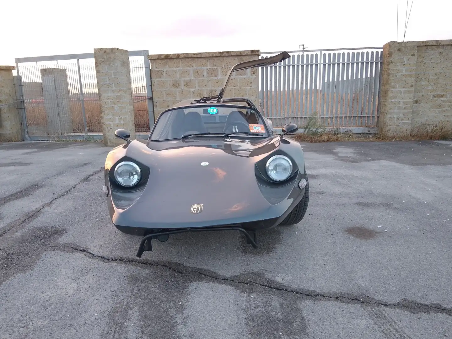 Volkswagen INVADER GT 24 ESEMPLARI ASSEMBLATI TECNIPOL SA - 1