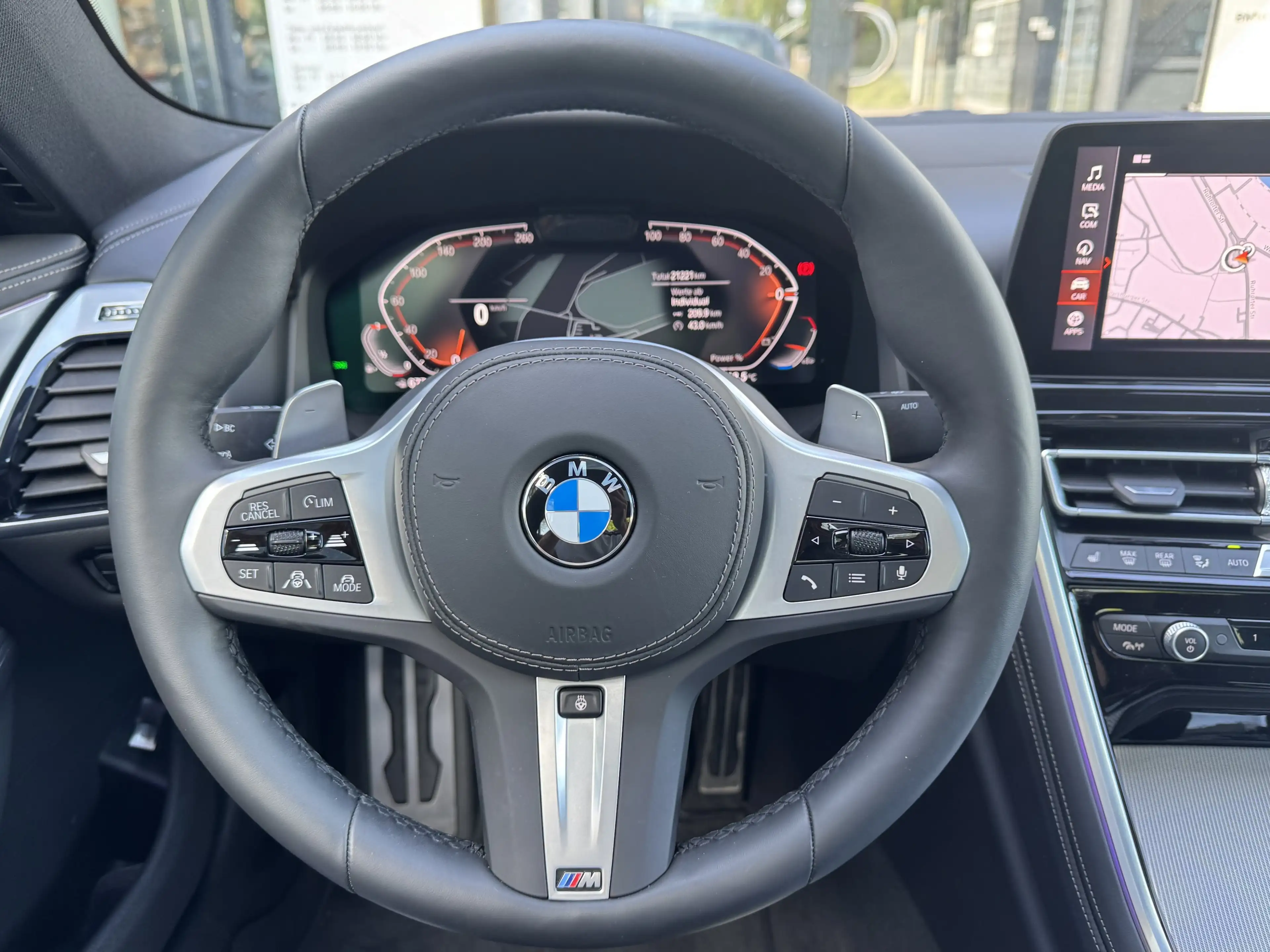 BMW 840 i xDrive Gran Coupe M Sport PANO LASER DA-Pro — photo 7