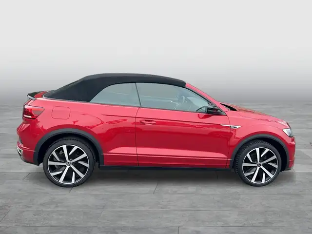 Volkswagen T-Roc view 6