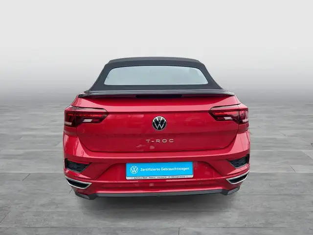 Volkswagen T-Roc view 4