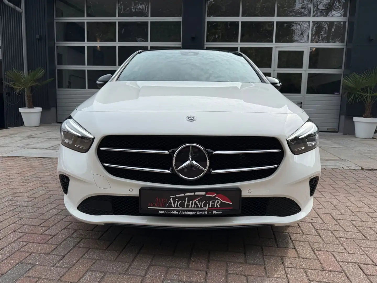 Mercedes-Benz B 250 Night-Paket 2.Hand Panorama Navigation Blanc - 2
