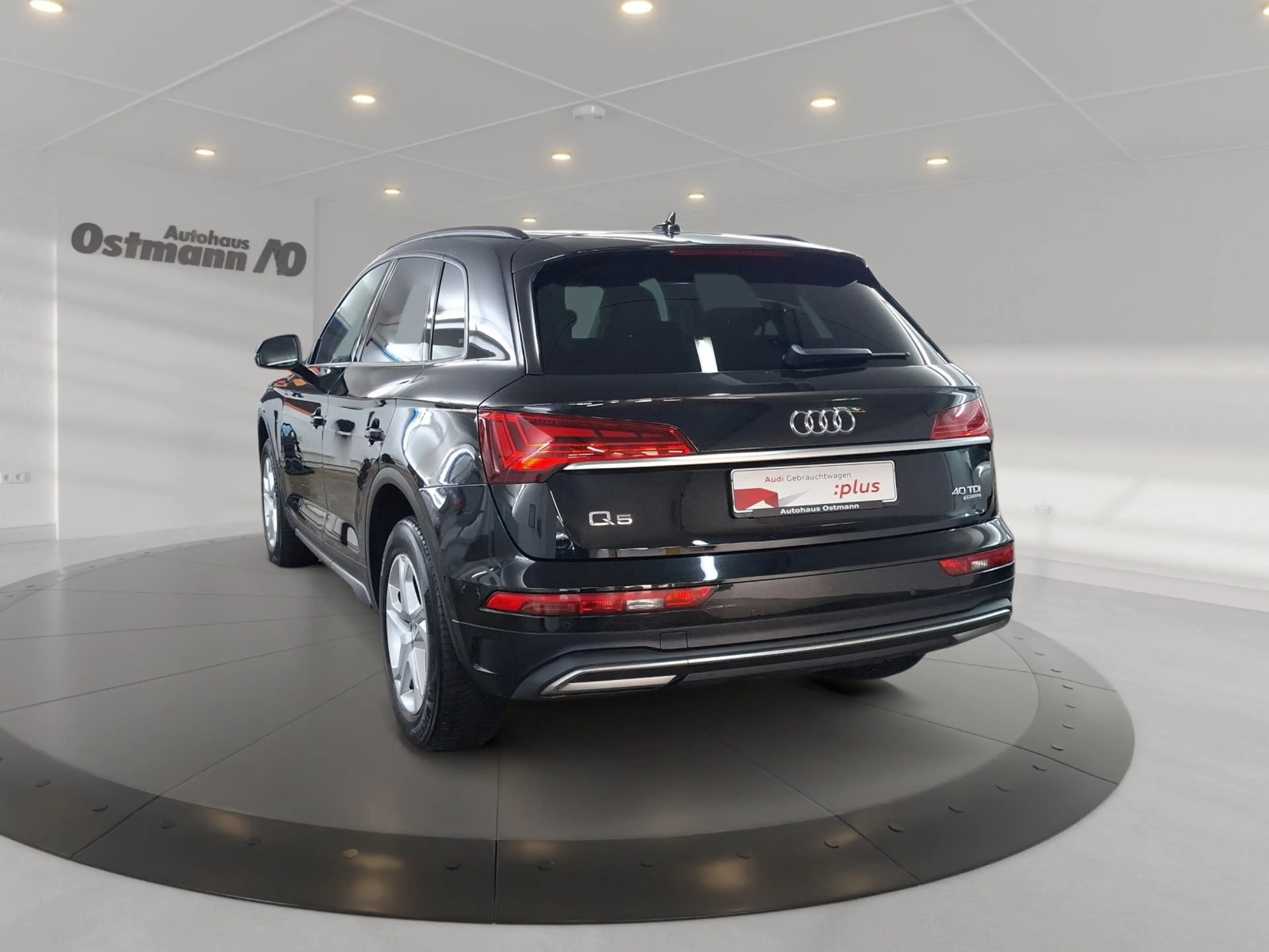 Audi Q5 40 TDI quattro AHK Pano ACC SHZ — photo 3