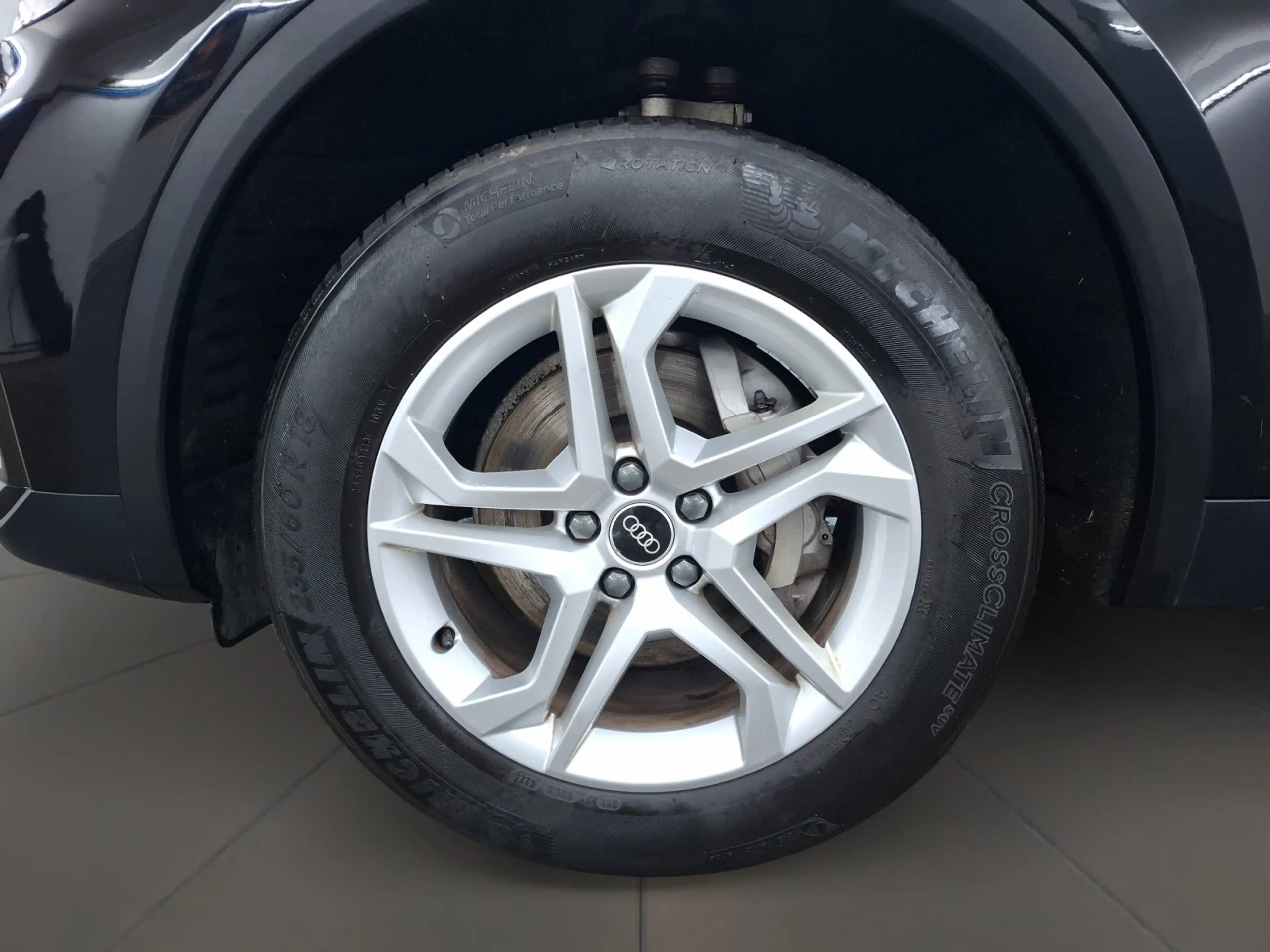 Audi Q5 40 TDI quattro AHK Pano ACC SHZ — photo 6
