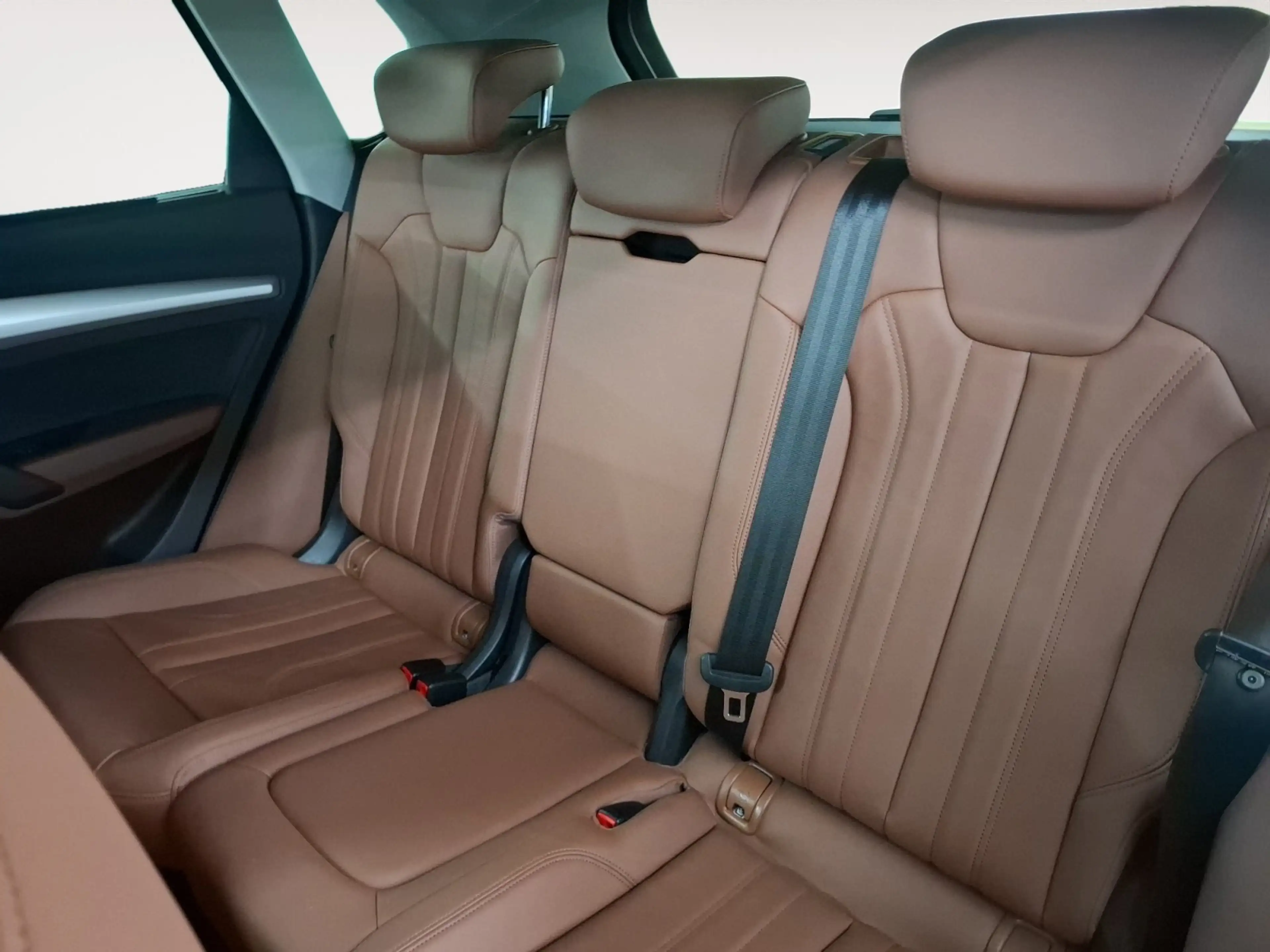 Audi Q5 40 TDI quattro AHK Pano ACC SHZ — photo 8