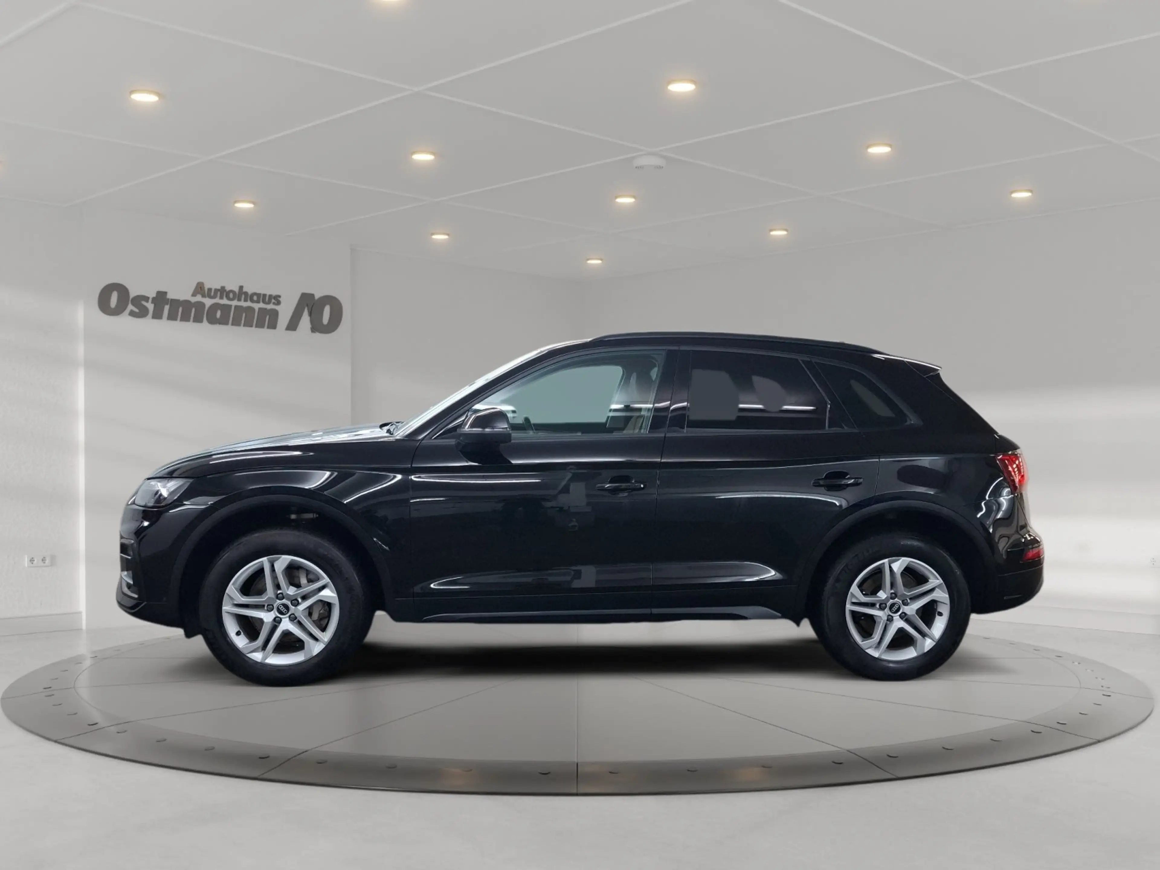 Audi Q5 40 TDI quattro AHK Pano ACC SHZ — photo 2