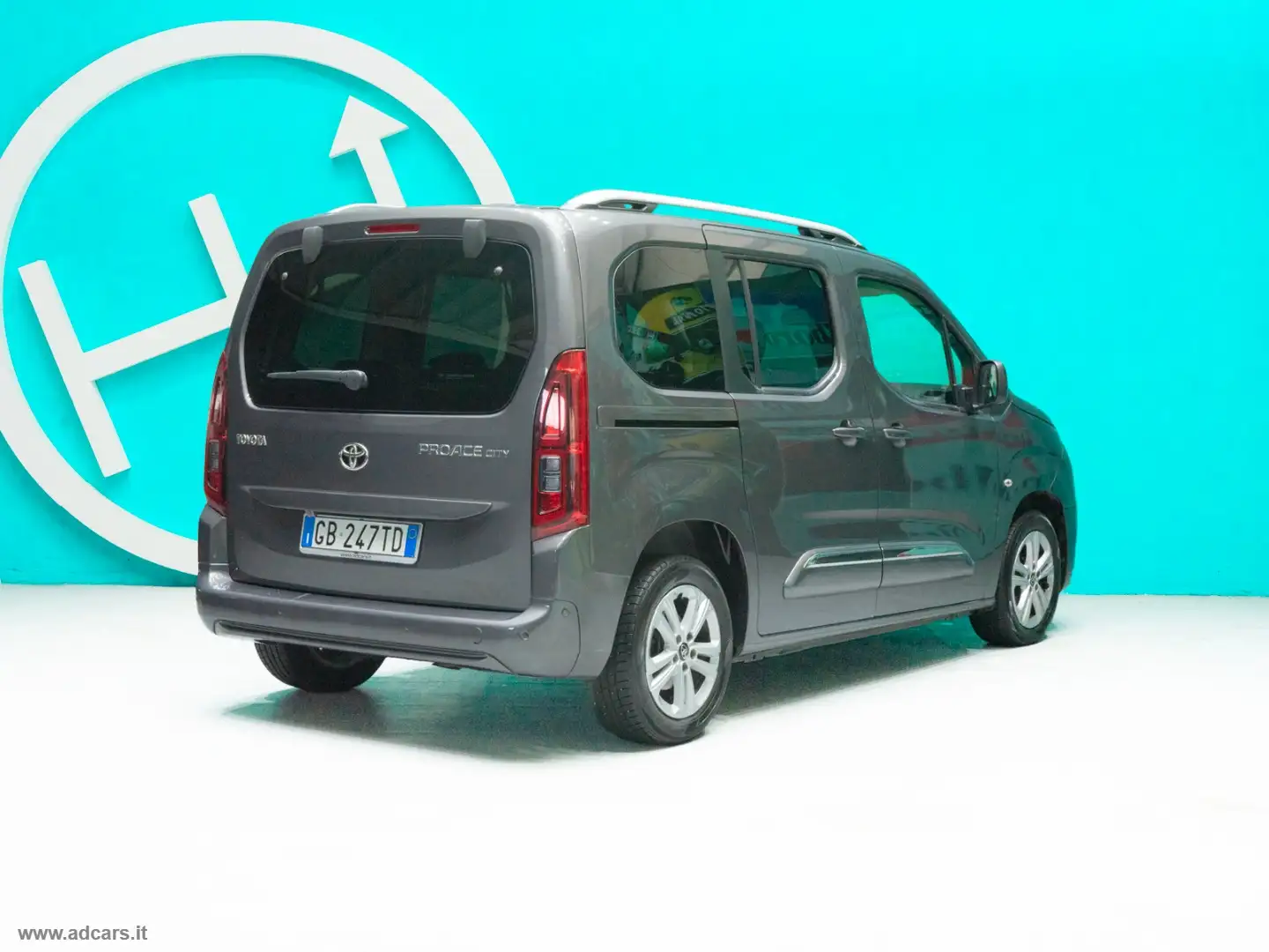 Toyota Proace City Verso 1.5D 130CV Long Exec. OTTIME CONDIZIONI Grigio - 2