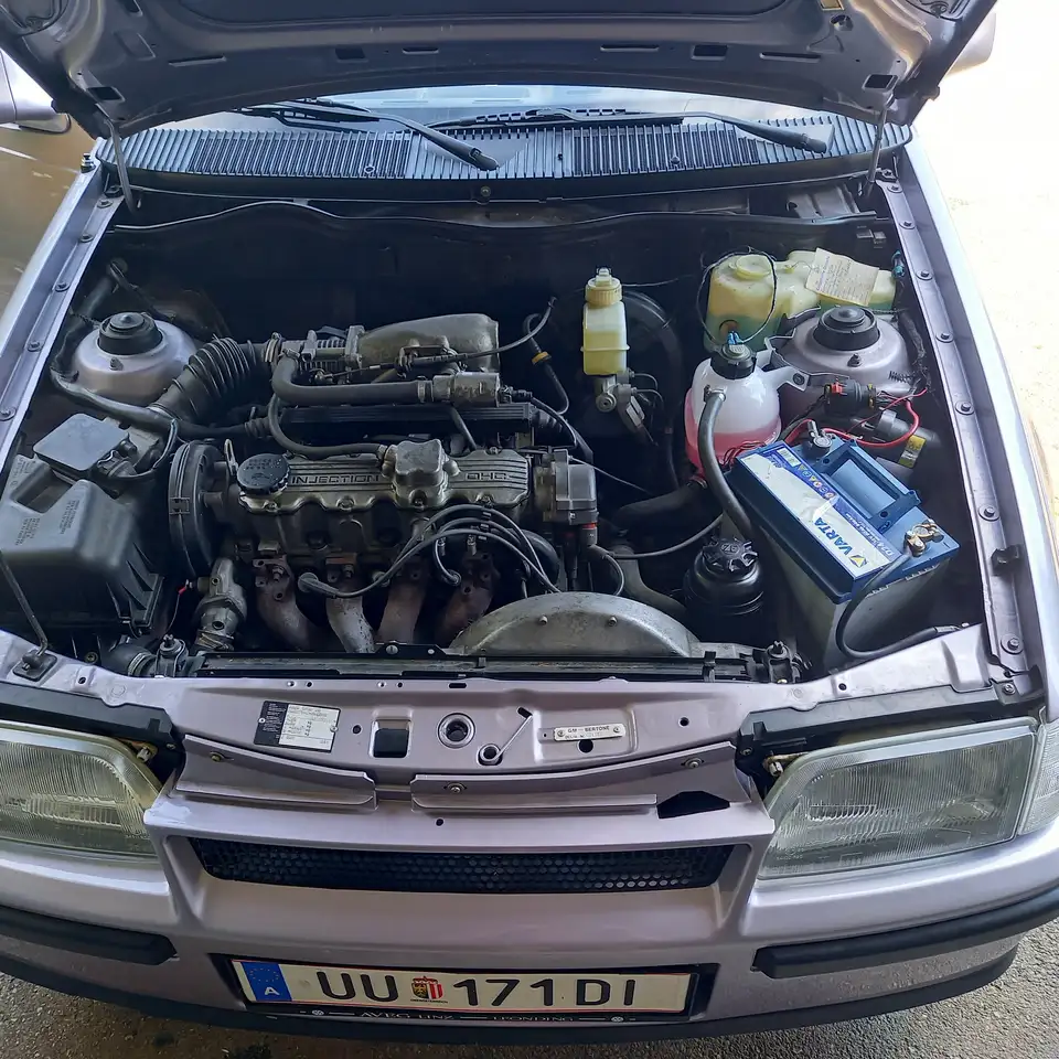 Opel Kadett E Cabrio GSi 2,0 i, foto 7