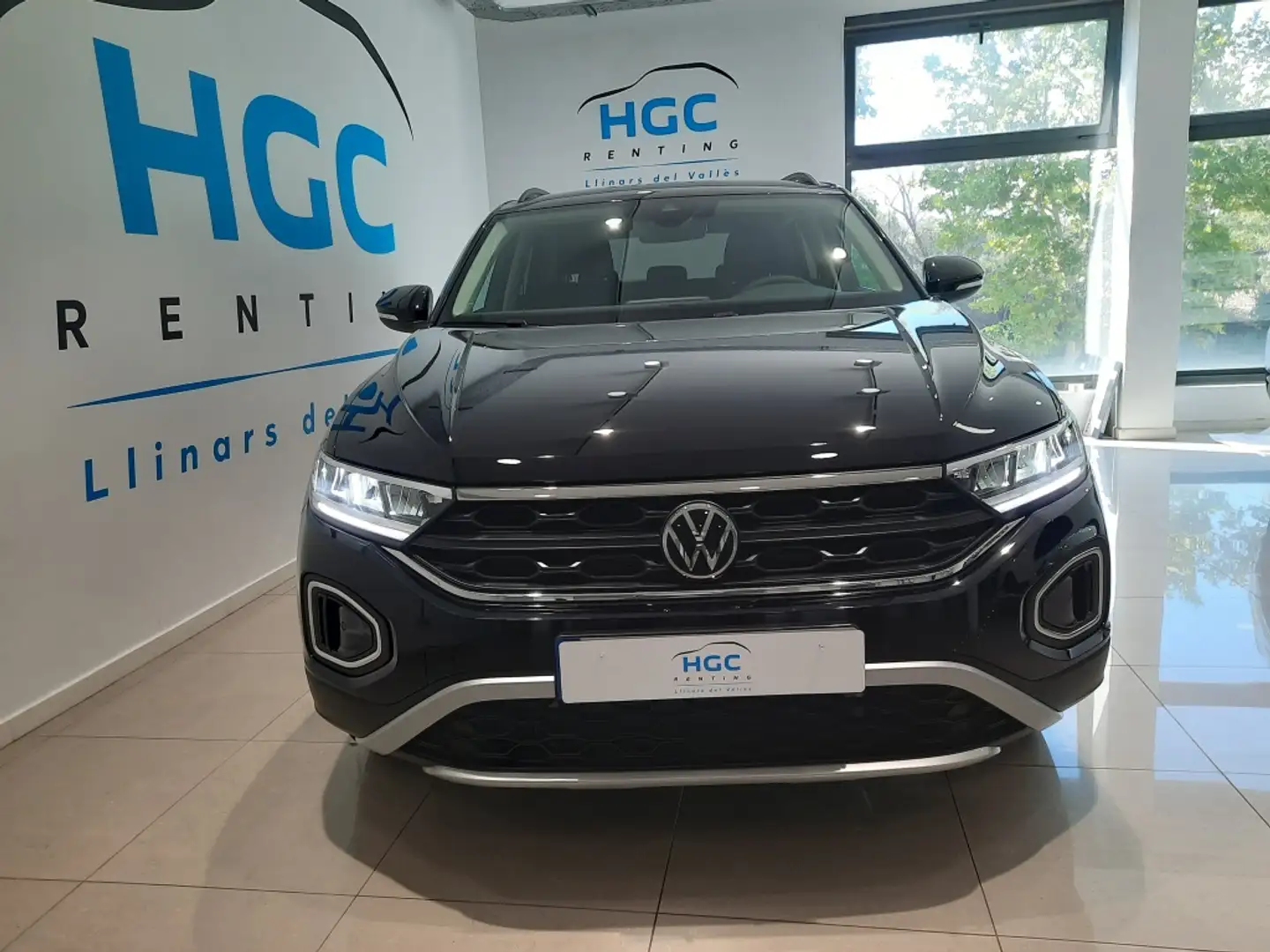 Volkswagen T-Roc 1.5 TSI Life DSG7 Black - 2