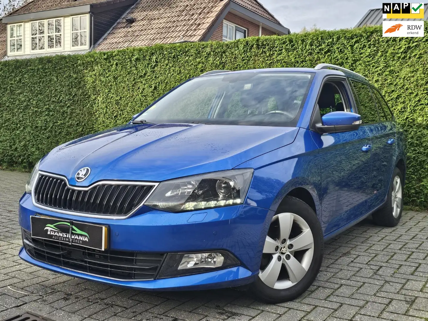 Skoda Fabia Combi 1.4 TDI Style Business Blauw - 1