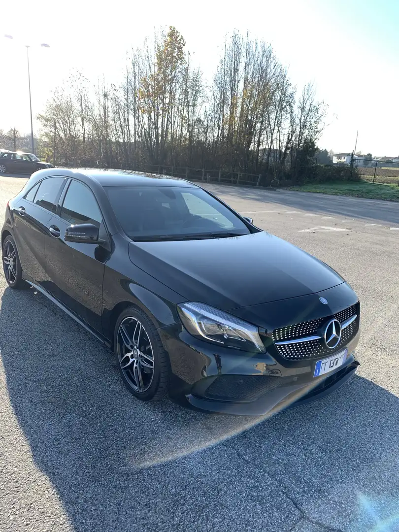 Mercedes-Benz A 180 AMG - 2