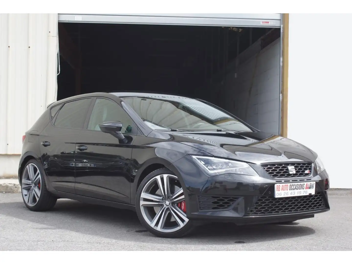 SEAT Leon LEON CUPRA 290 2.0 TSI 290cv BVM6 + OPTIONS Noir - 1
