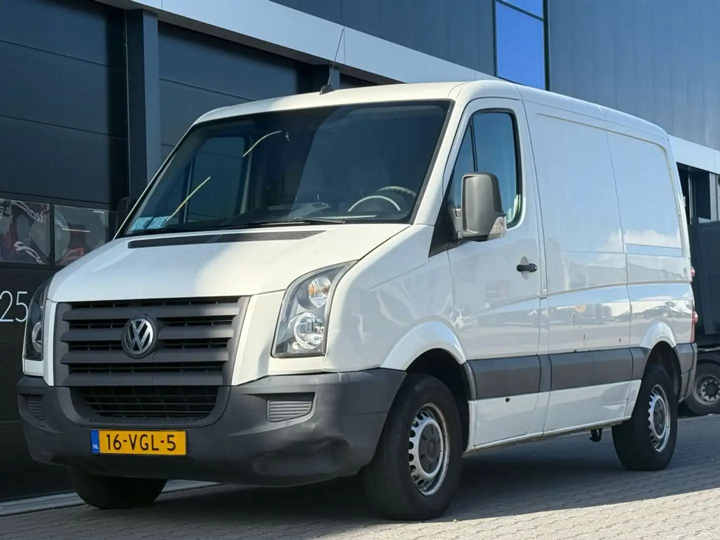 Volkswagen Crafter 2.5 TDI L1H1 Airco Blanc - 1