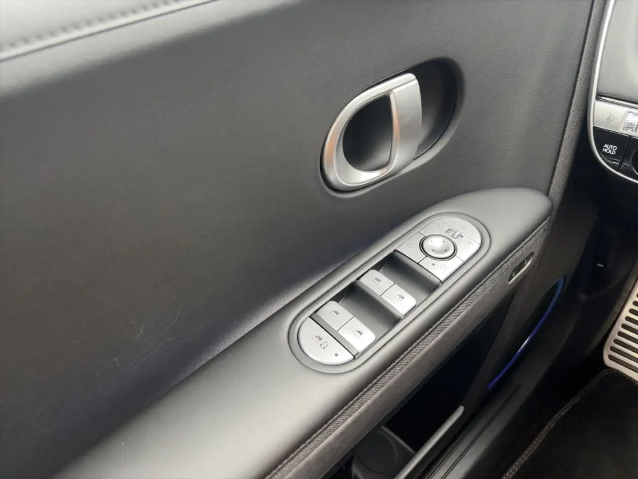 Hyundai Ioniq 5 UNIQ 72,6kWh *PANO*LEDER*BOSE*HUD*WÄRMEPUMPE*, миниатюра 13
