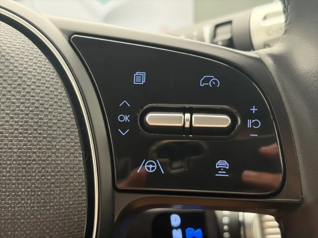 Hyundai Ioniq 5 UNIQ 72,6kWh *PANO*LEDER*BOSE*HUD*WÄRMEPUMPE*, миниатюра 17