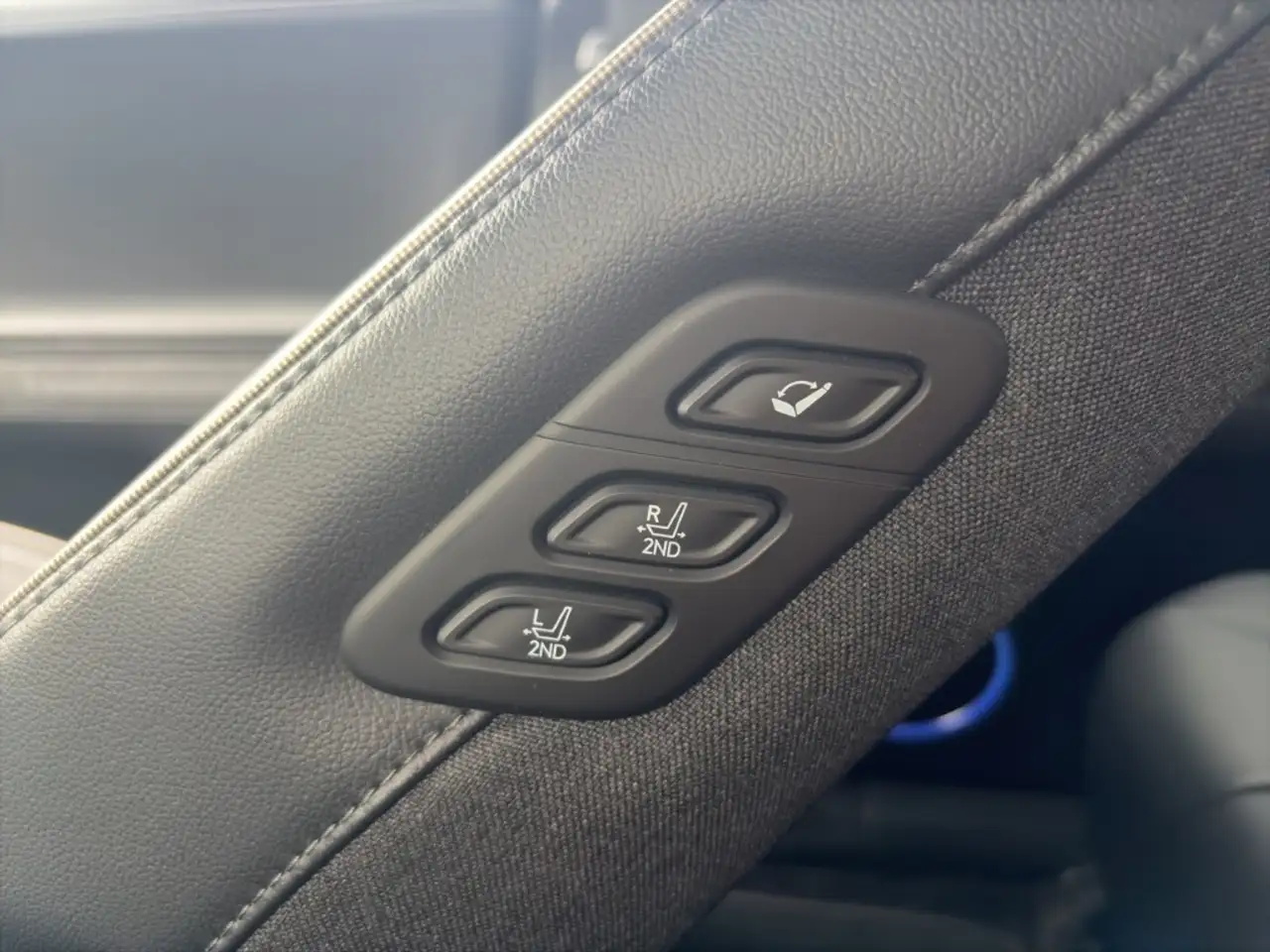 Hyundai Ioniq 5 UNIQ 72,6kWh *PANO*LEDER*BOSE*HUD*WÄRMEPUMPE*, миниатюра 27