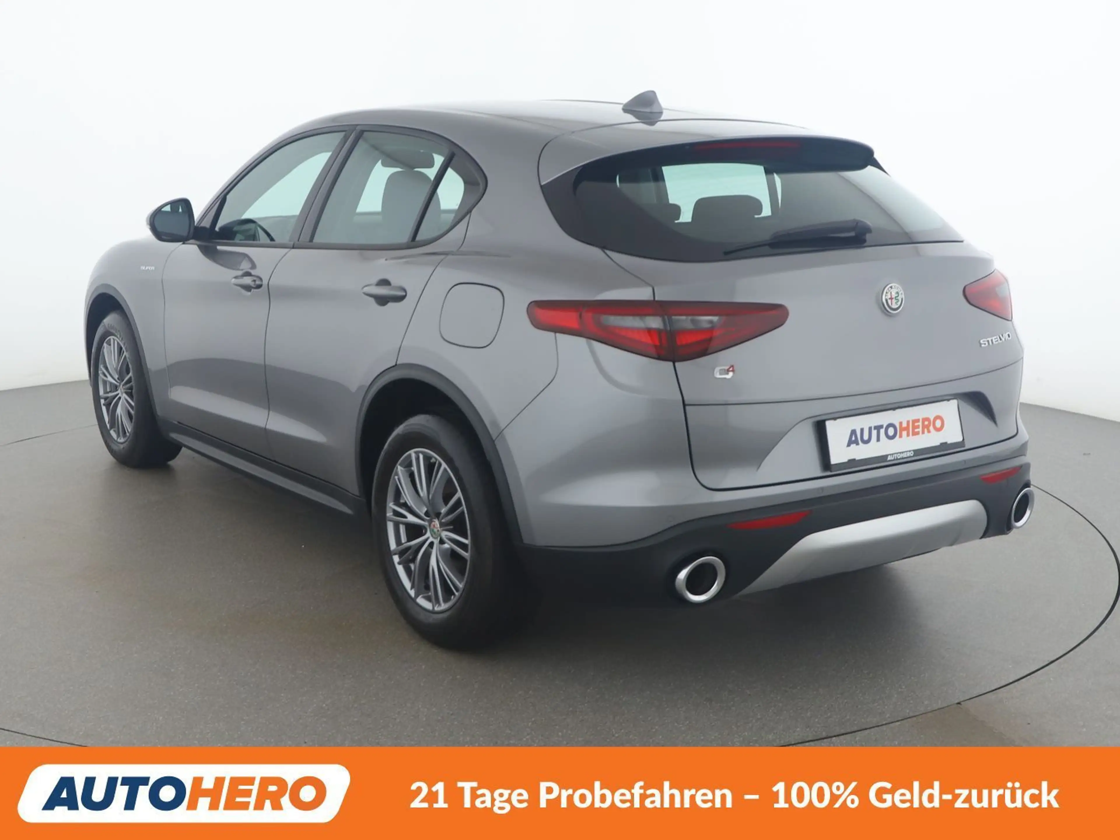 Alfa Romeo Stelvio 2.0 Turbo Super Q4 — photo 4