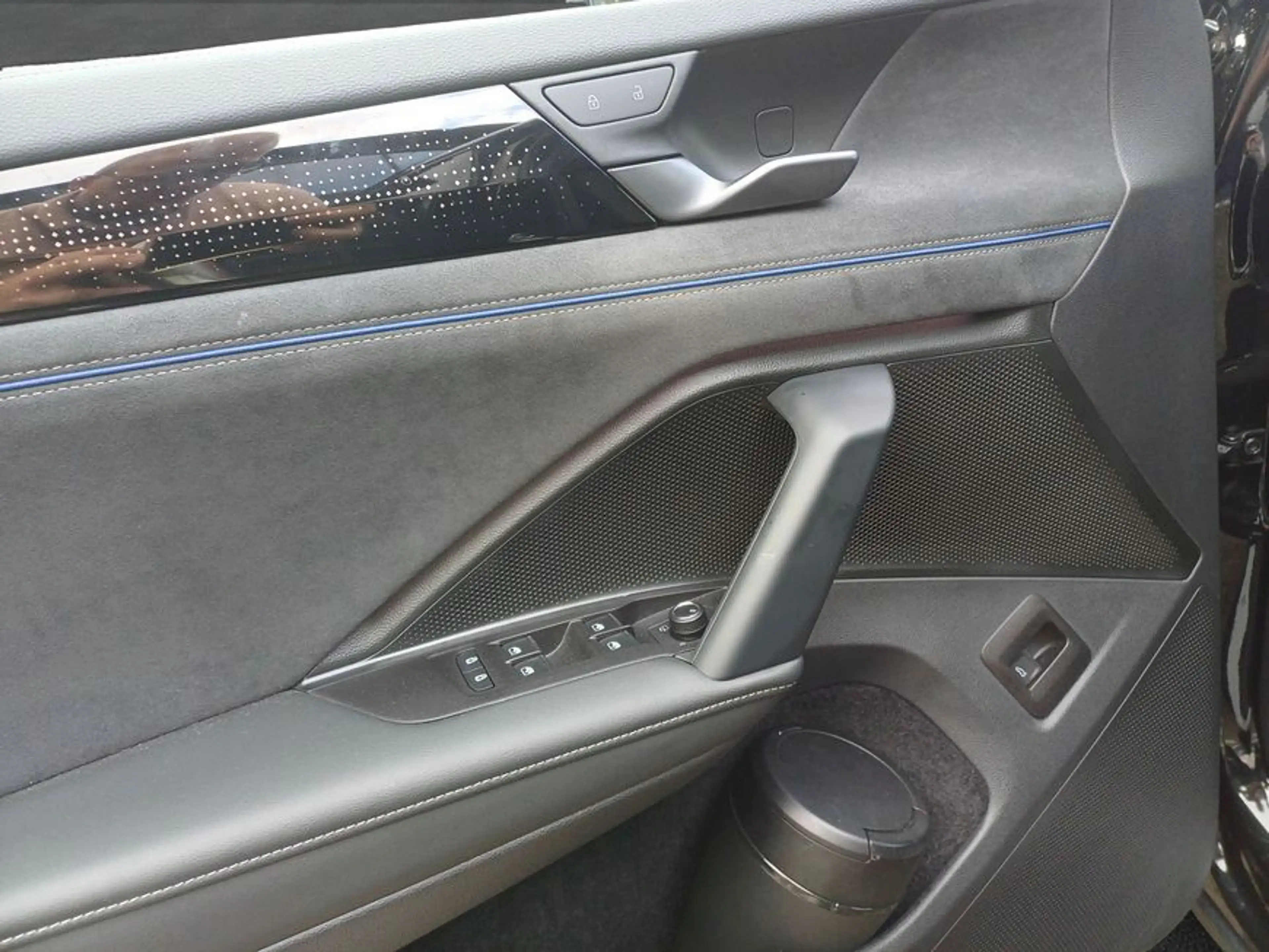 Volkswagen Tayron R-Line 4MOTION DSG IQ.Light Leder AHK — photo 19