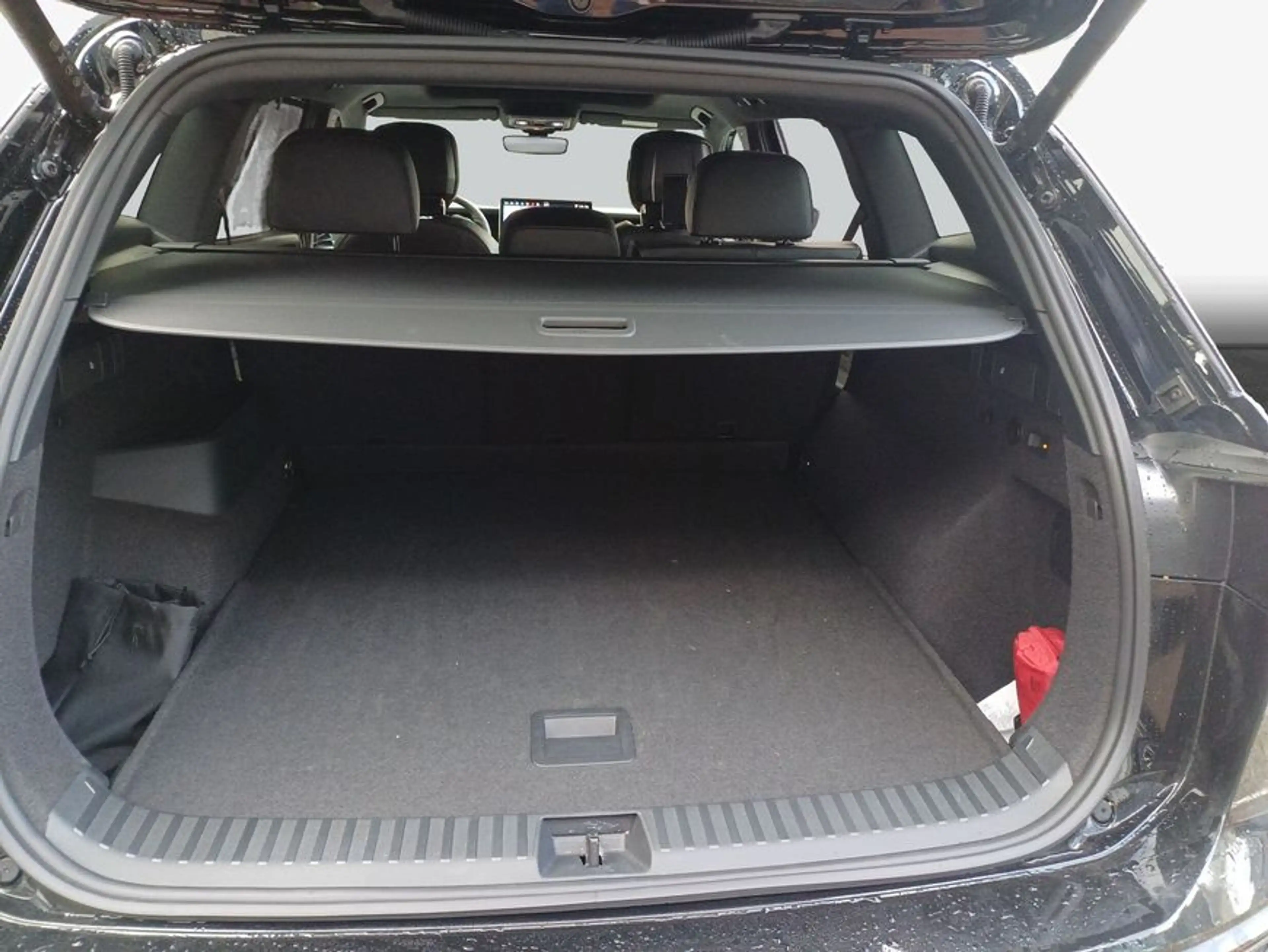 Volkswagen Tayron R-Line 4MOTION DSG IQ.Light Leder AHK — photo 8