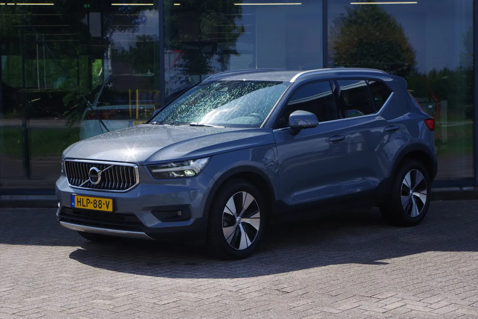 Volvo XC40 1.5 T5 Recharge 263 PK Business Pro PHEV, 360 Came Grey - 1