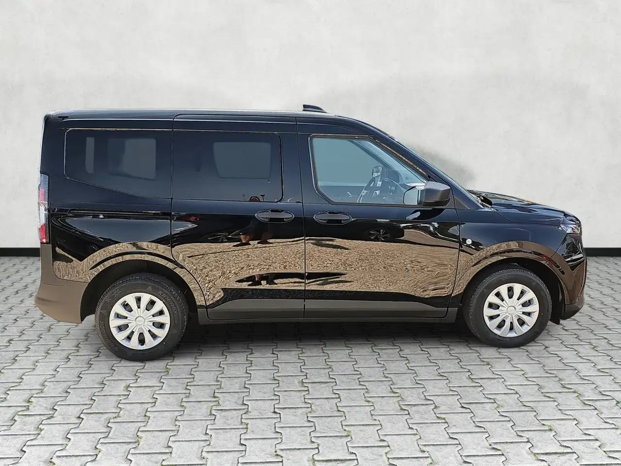 Ford Tourneo Courier 2026 — фото 8