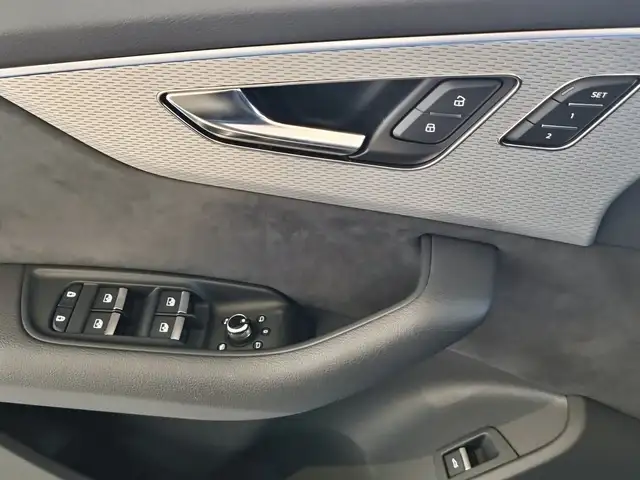 Audi Q7 50 TDI quattro S line Ansicht 17