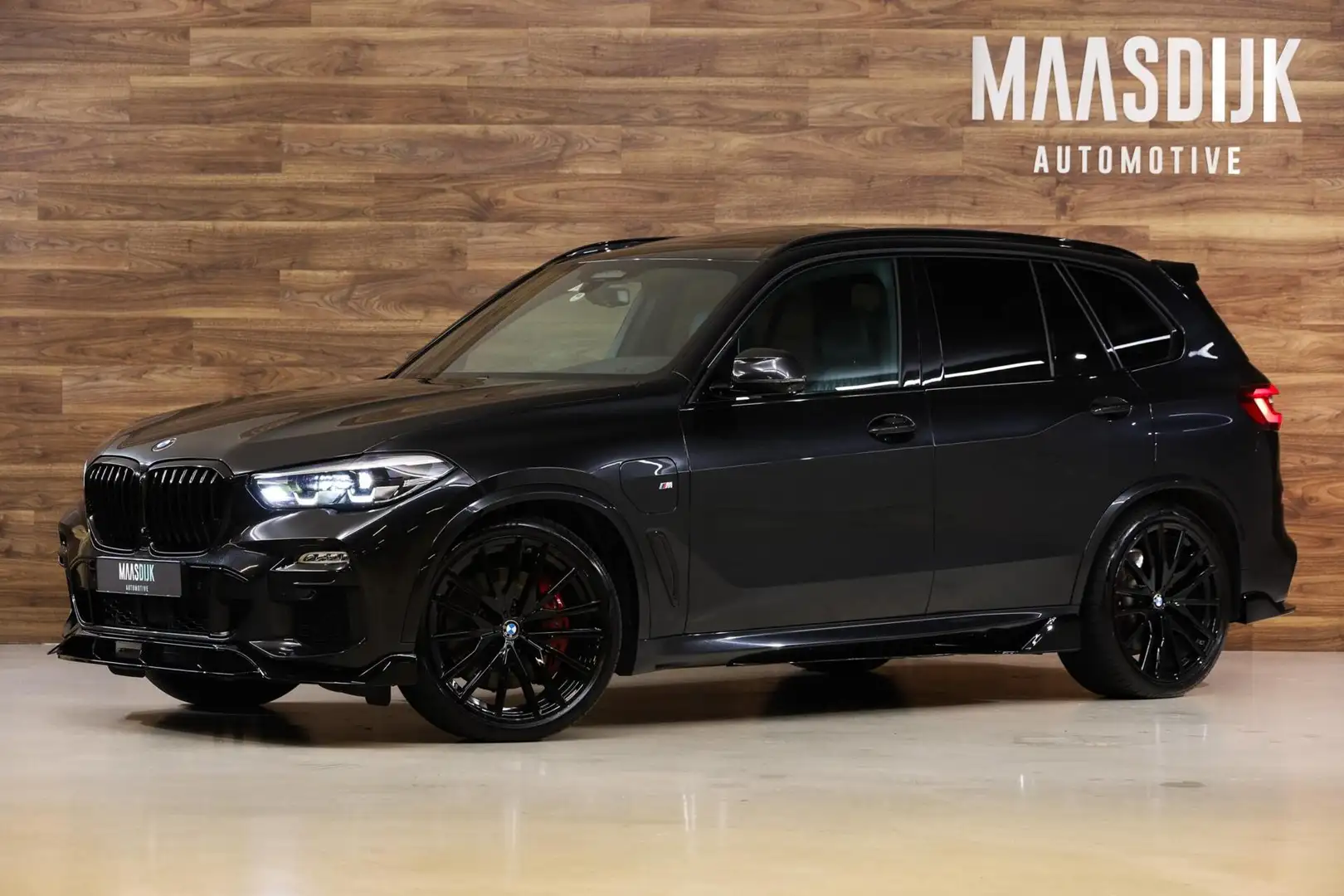 BMW X5 xDrive45e M-Performance|Individual|Pano|Head-Up||3 Negro - 1