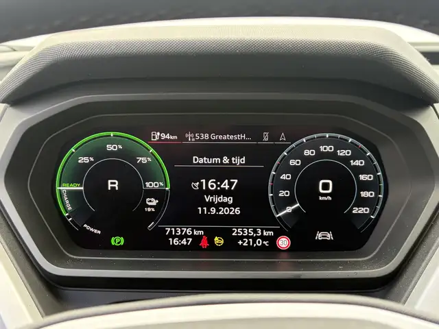Audi Q4 e-tron view 19