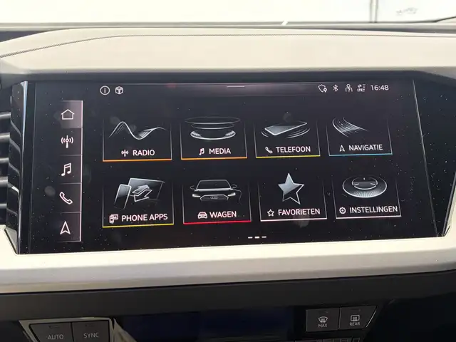 Audi Q4 e-tron view 5