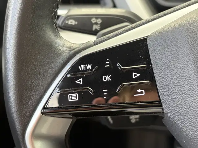 Audi Q4 e-tron view 11