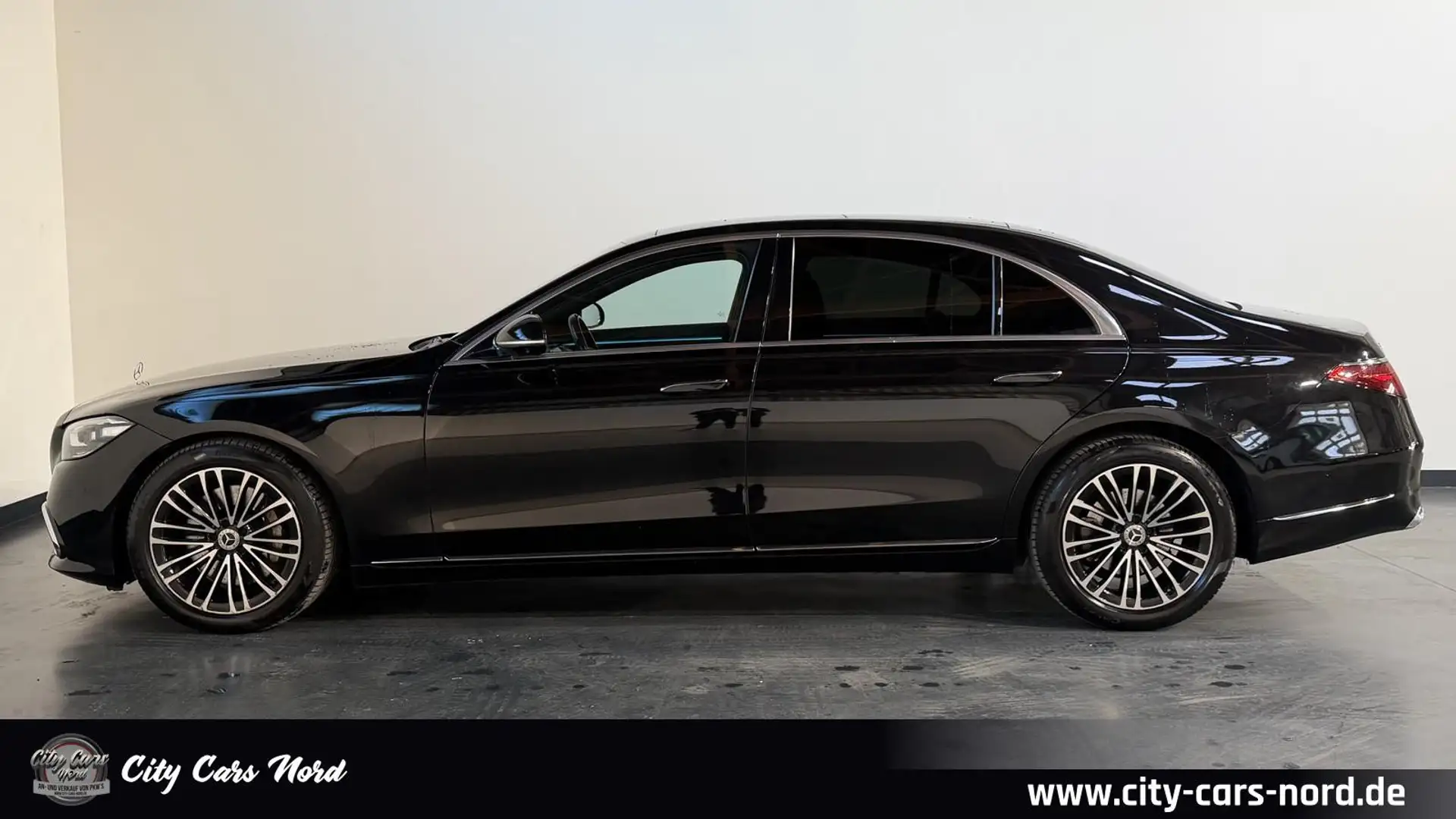Mercedes-Benz S 350 d 4Matic L EXKLUSIV+PANO+BURM+360°+DTR+ Schwarz - 2
