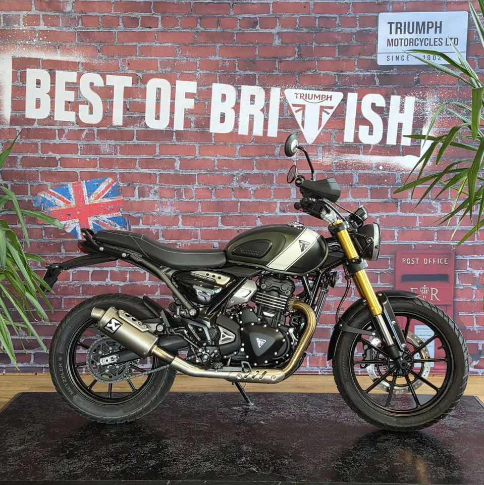 Triumph Scrambler 400 X