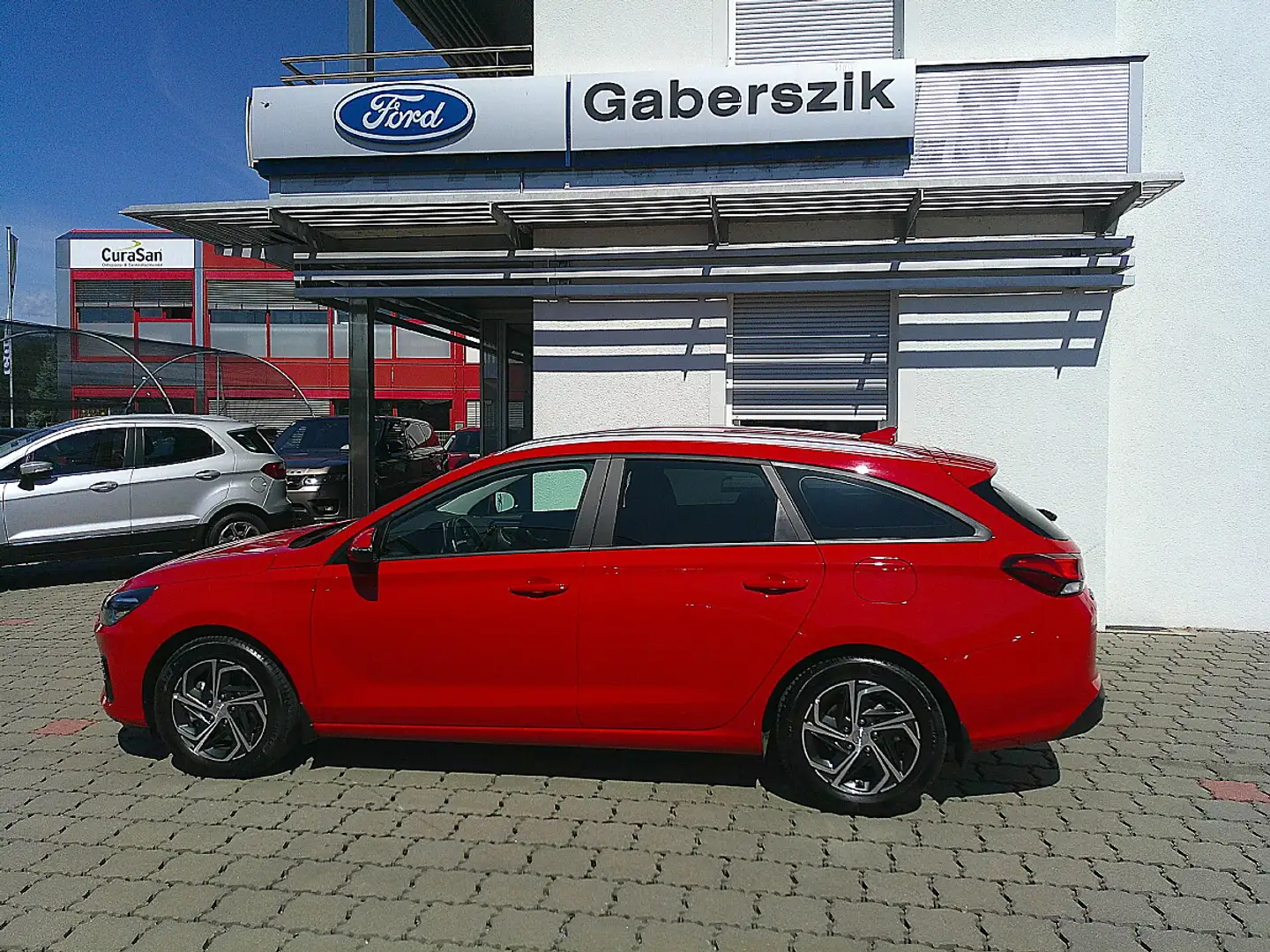 Hyundai i30 CW 1,5 DPI chic Rot - 2