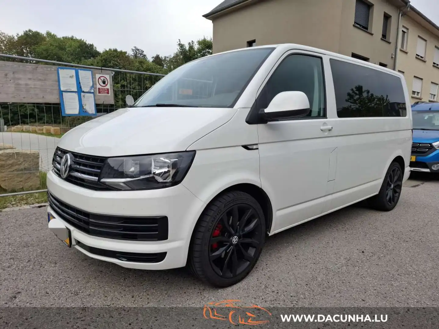 Volkswagen T6 Transporter 2.0 TDI 9 PLACES, 1 HAND, CLIMA,NAVI,PDC Blanc - 1